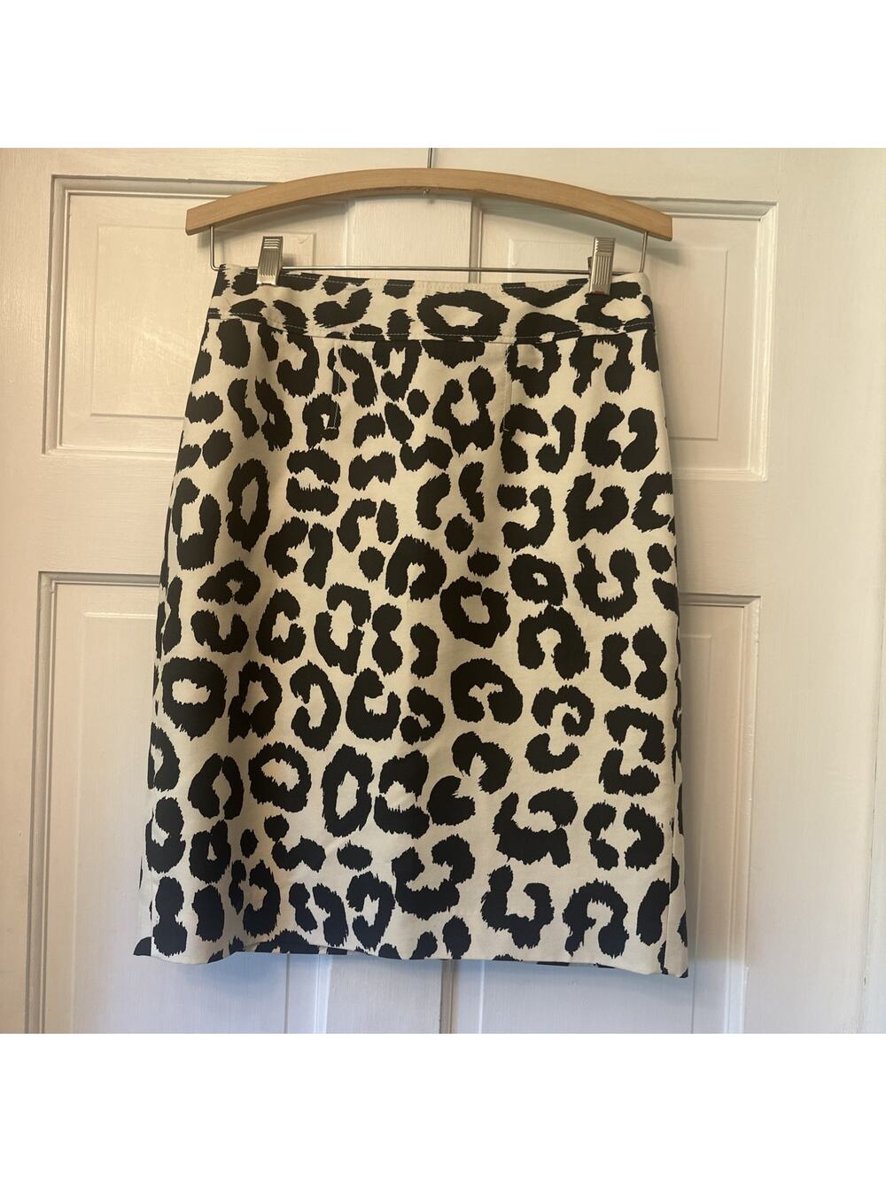Ann Taylor Loft Day To Night Pencil Skirt Sz 2 Cream Black Leopard Animal Print